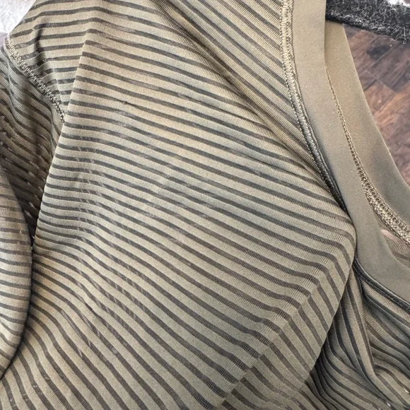 lululemon athletica Olive Striped Long Sleeve Top - Picture 5 of 9